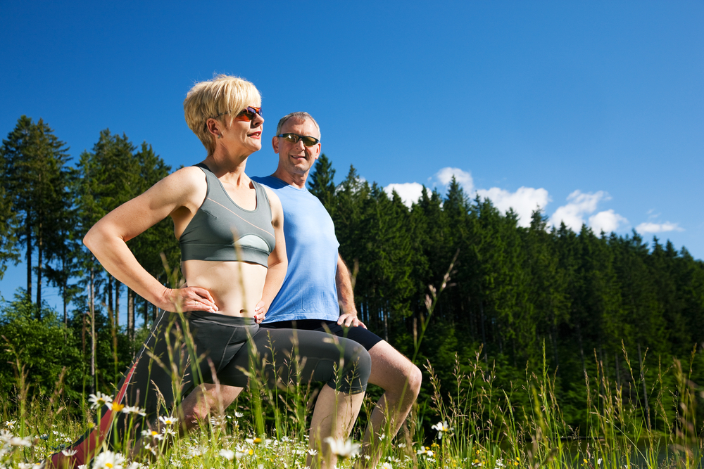 Sport und regelmäßige Übungen helfen gegen Herzinfarkt und Krebserkrankungen.